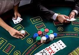 Filipino players in Manila and Cebu using plus777 club on smartphones for casino and sports
